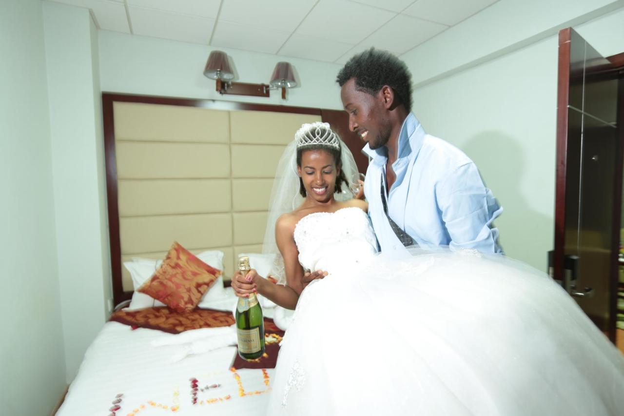 Rahnile Hotel Bahir Dar Luaran gambar
